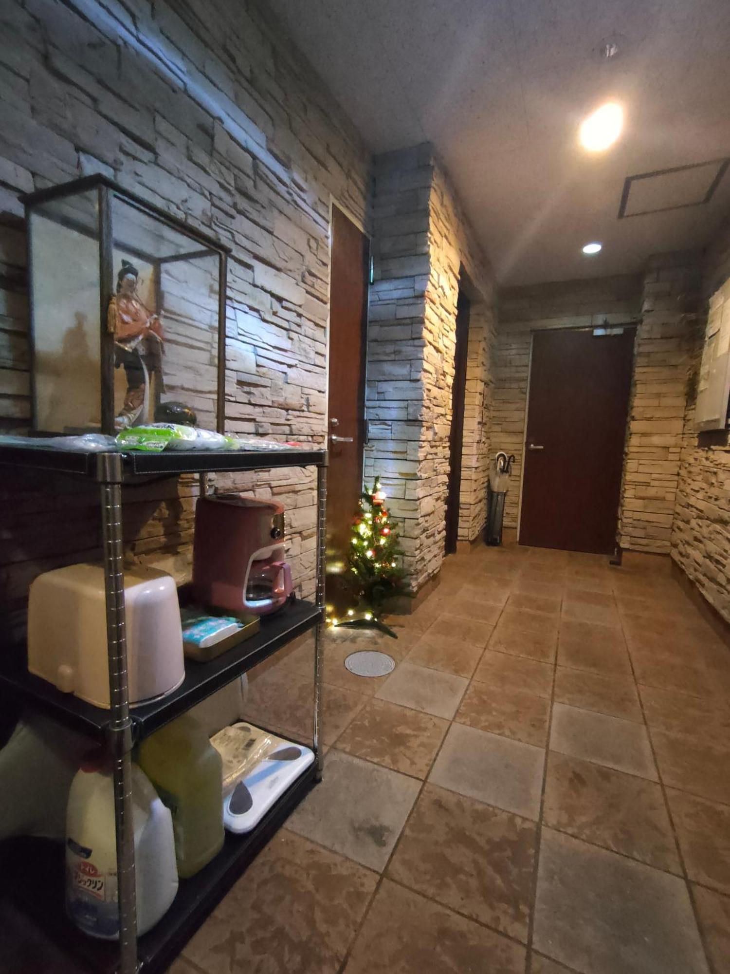 Close To Jr Nanba Station/airport Bus Terminal/1 Room/floor/elevator Apartamento *